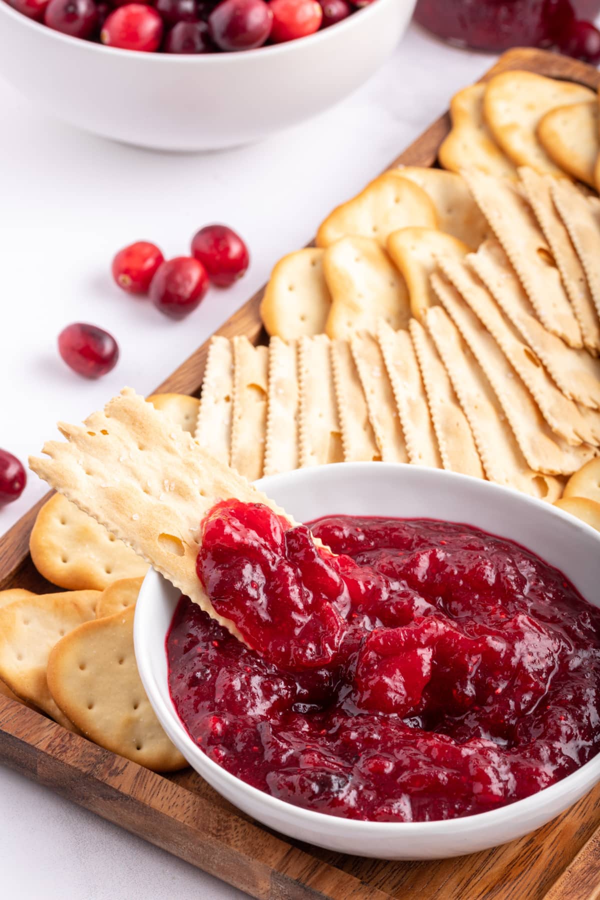 Fresh Cranberry Jam recipe from RecipeGirl.com fresh cranberry jam with crackers