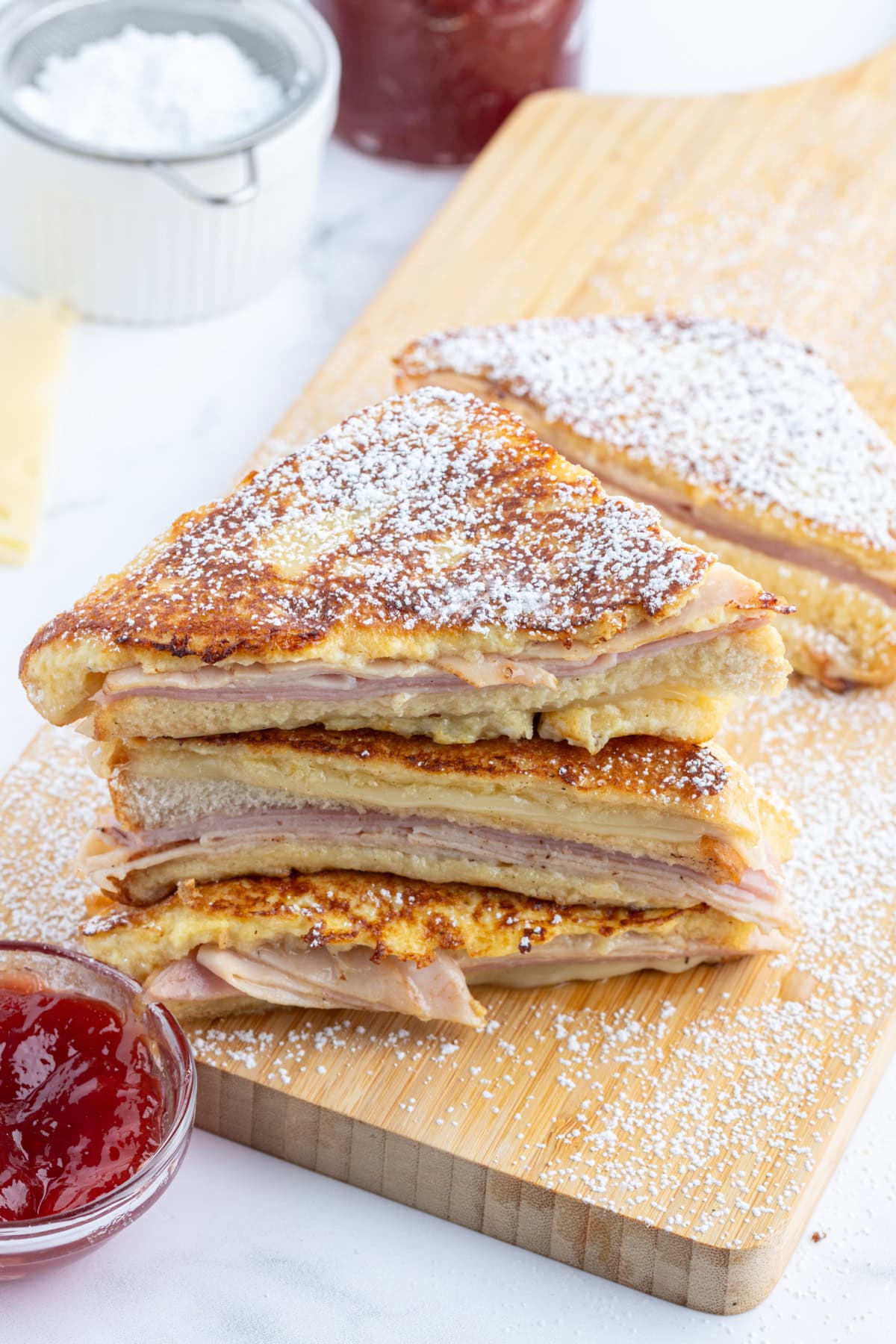 Monte Cristo Sandwich : classic French recipe from RecipeGirl.com monte cristo sandwich