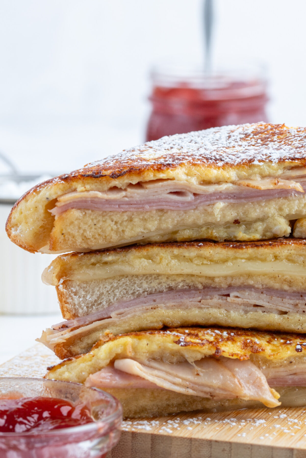 Monte Cristo Sandwich : classic French recipe from RecipeGirl.com close up monte cristo sandwich halves