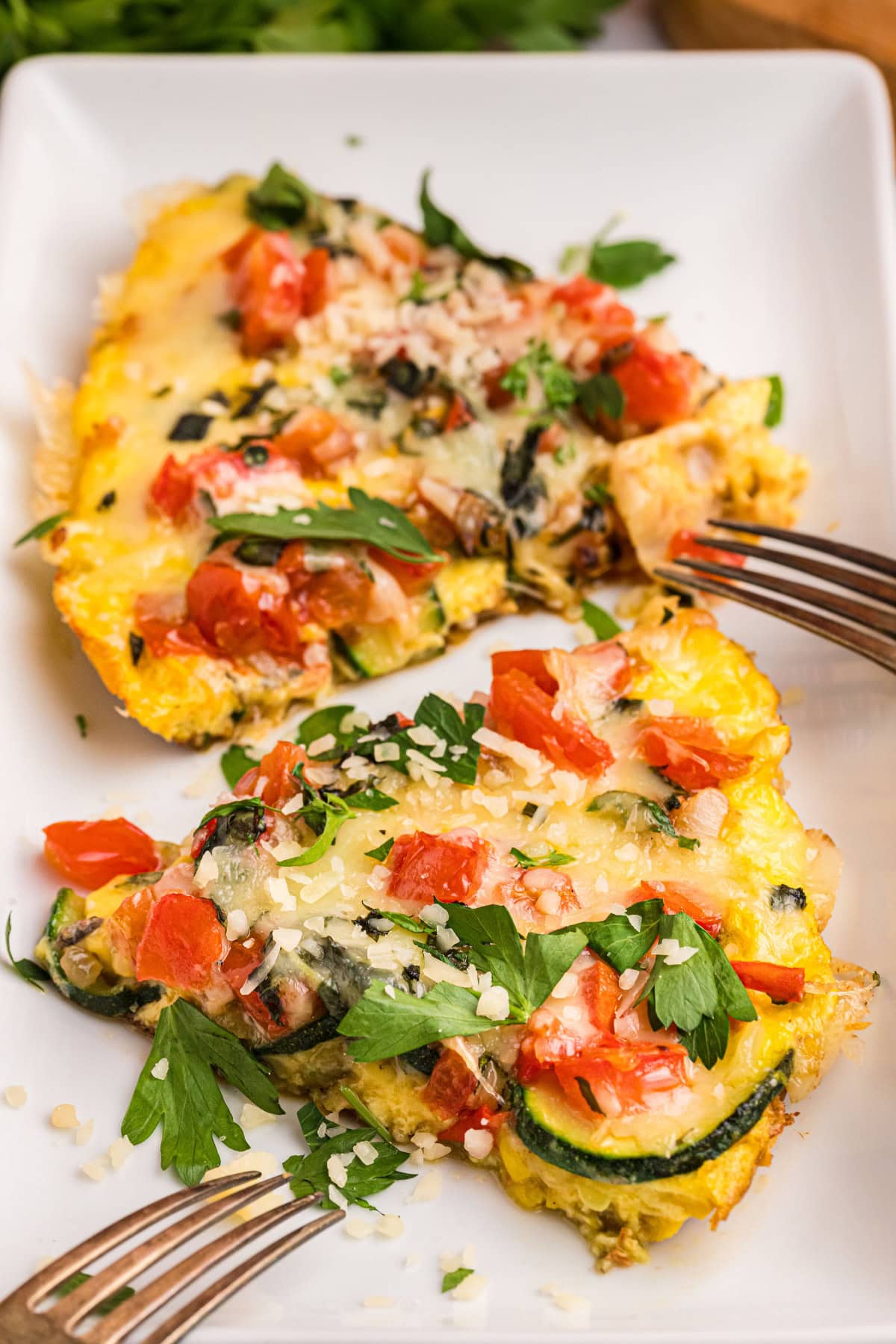 Squash and Tomato Oven Frittata recipe from RecipeGirl.com squash and tomato oven frittata slices